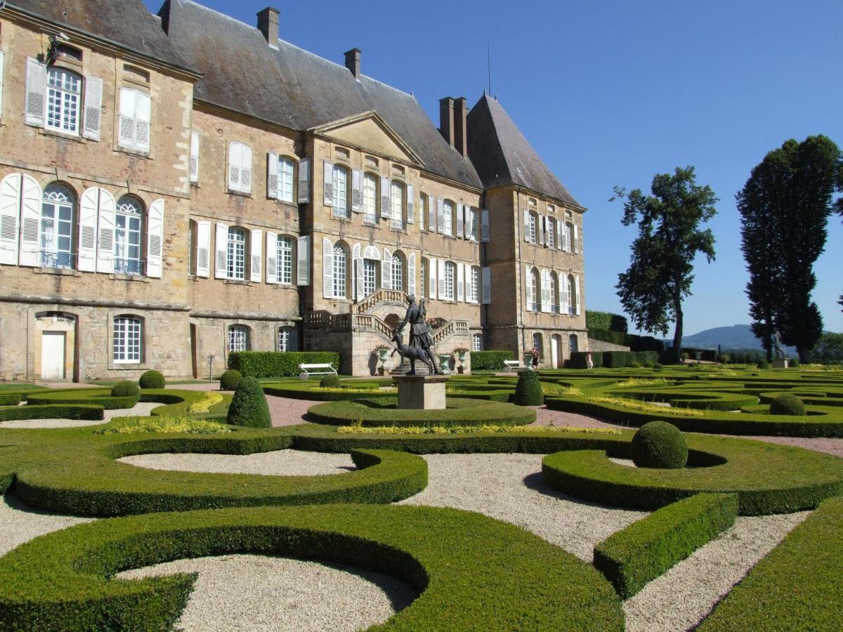 Hôtel de Bourgogne La Clayette Exterior foto